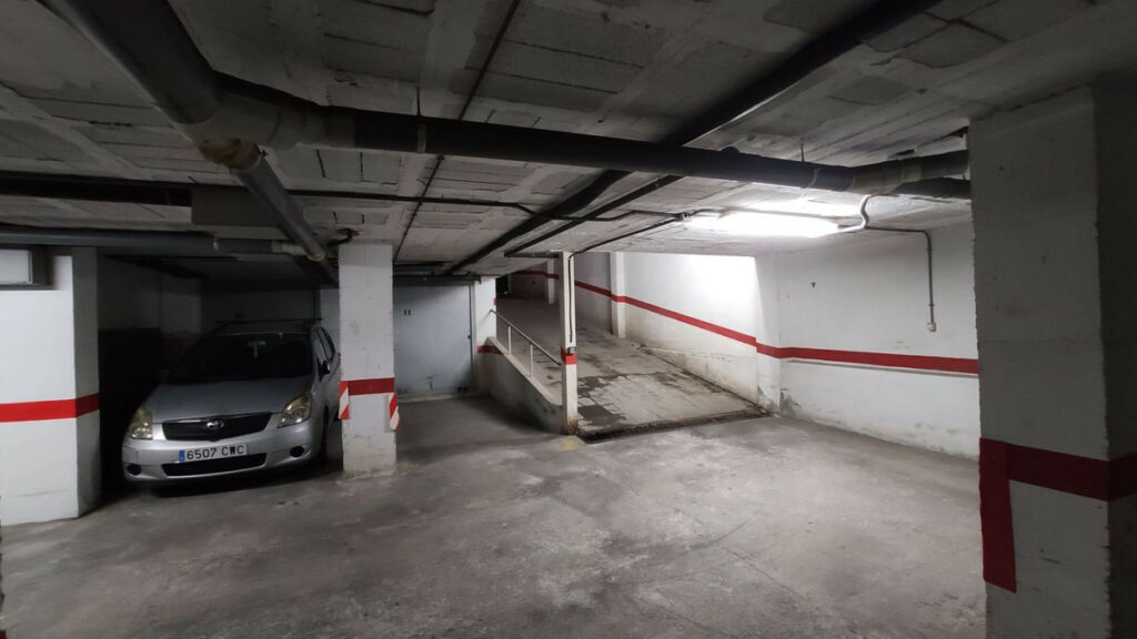 Garage Los Boliches Málaga - image 6