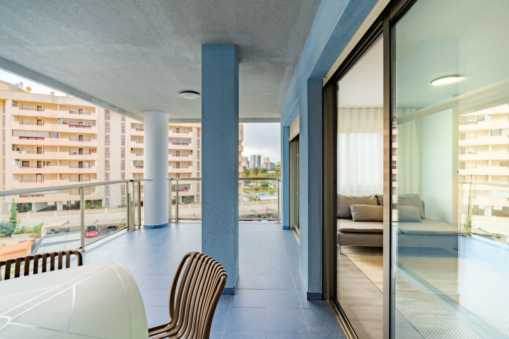 Middle Floor Apartment Calpe Alicante - image 6