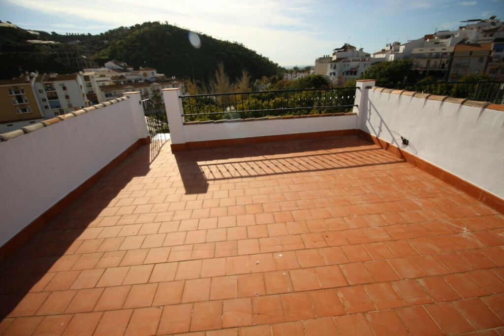 Semi-Detached House Algarrobo Málaga - image 6