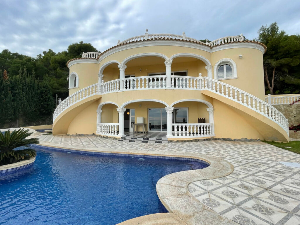Detached Villa Calpe Alicante - image 38