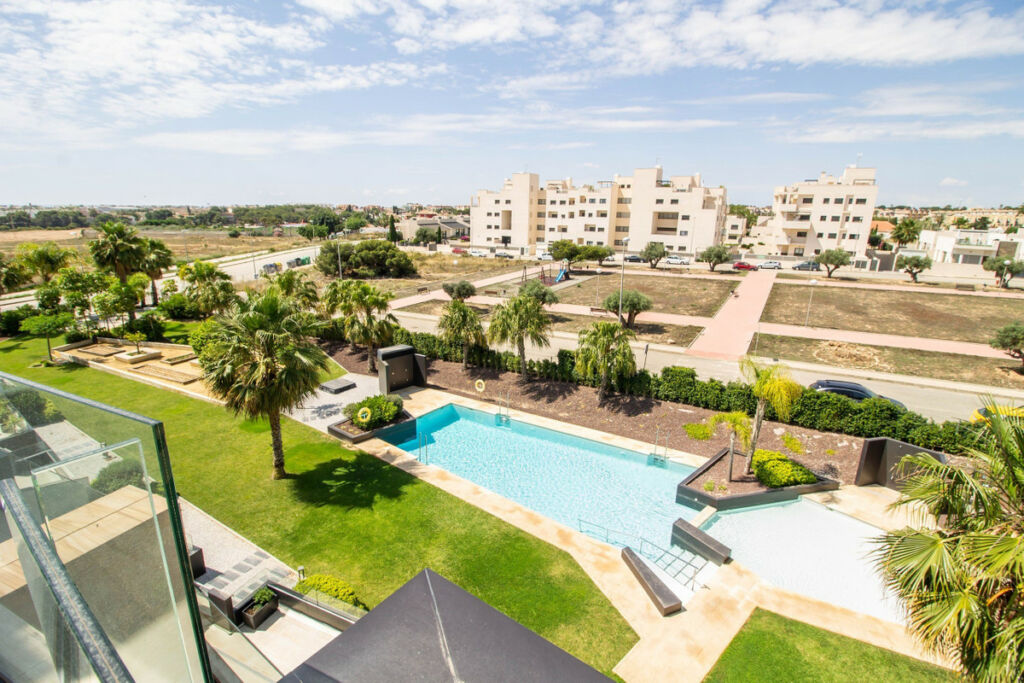 Penthouse Los Dolses Alicante - image 6