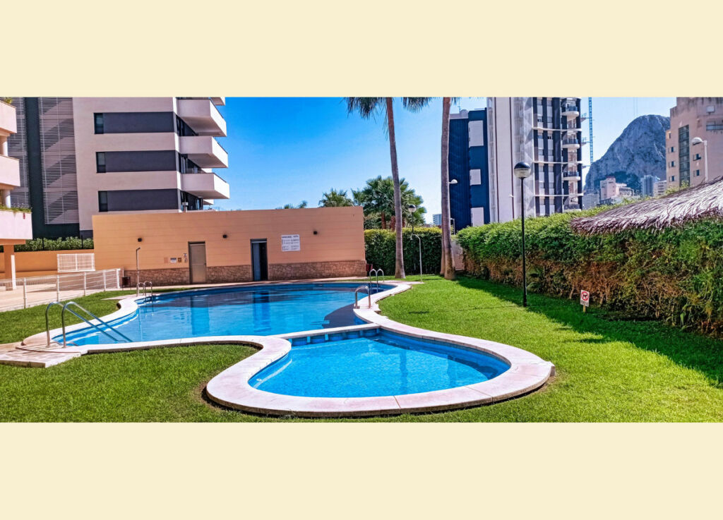 Middle Floor Apartment Calpe Alicante - image 6