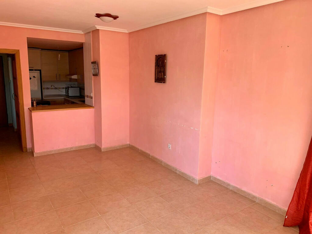 Middle Floor Apartment Guardamar del Segura Alicante - image 6