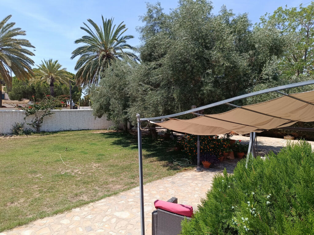 Detached Villa Cabo Roig Alicante - image 6