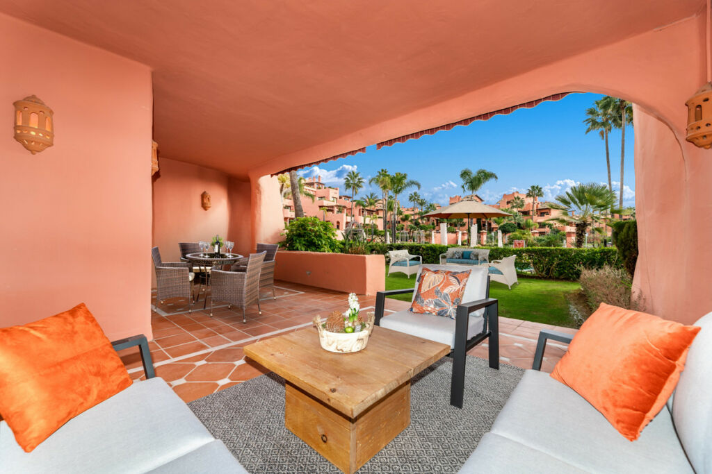 Ground Floor Apartment Estepona Málaga - image 6