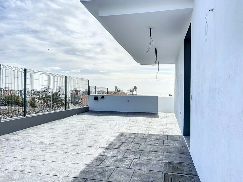Detached Villa Torre del Mar Málaga - image 6