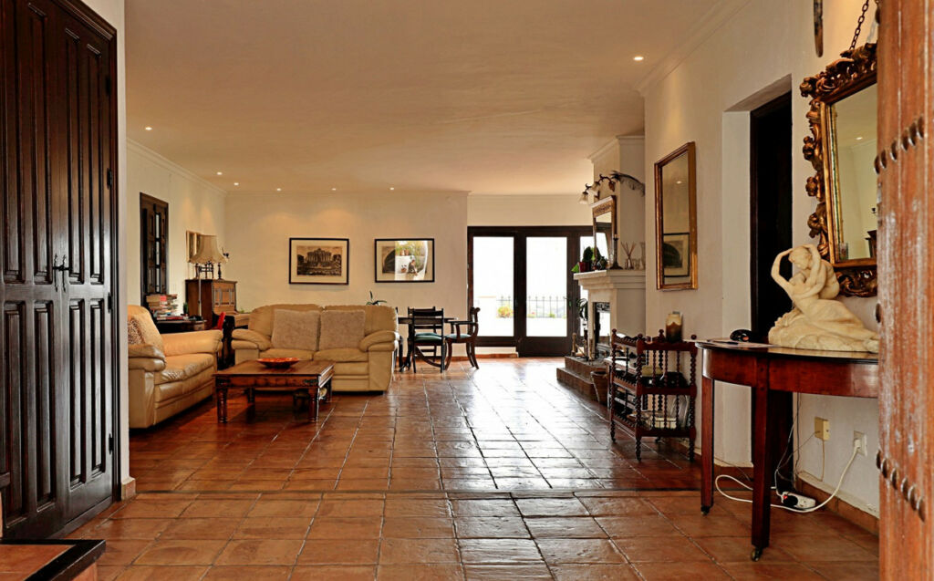 Detached Villa Torrox Málaga - image 6