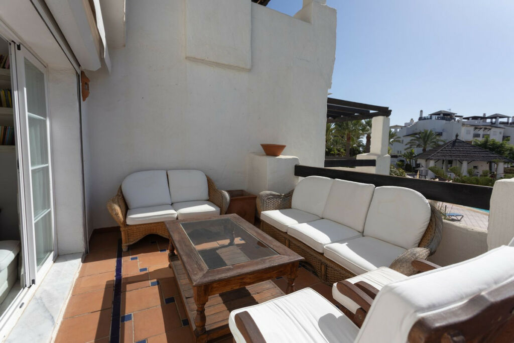 Middle Floor Apartment San Pedro de Alcántara Málaga - image 6