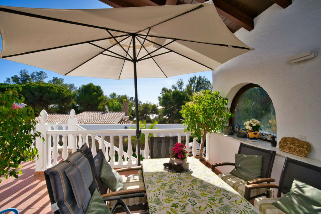 Detached Villa Torrenueva Málaga - image 6