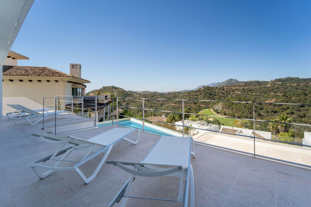 Detached Villa Los Arqueros Málaga - image 60
