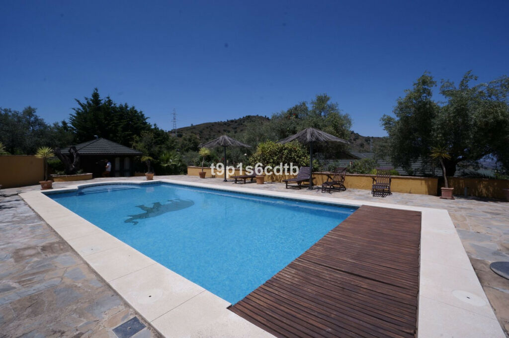 Detached Villa Monda Málaga - image 60