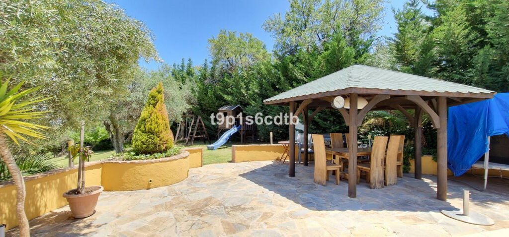 Detached Villa Monda Málaga - image 62