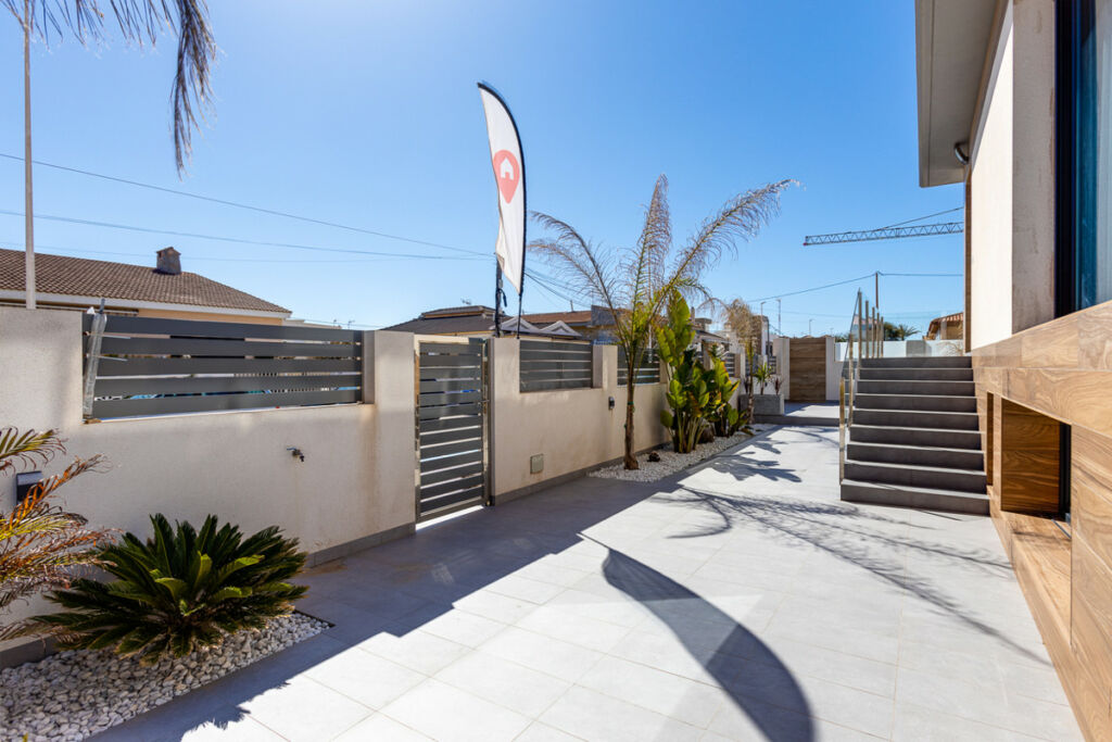 Detached Villa Torrevieja Alicante - image 64