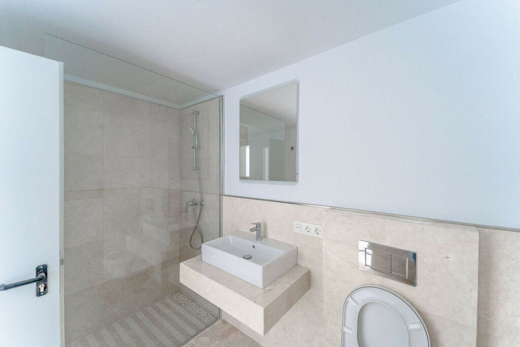 Detached Villa Los Arqueros Málaga - image 64
