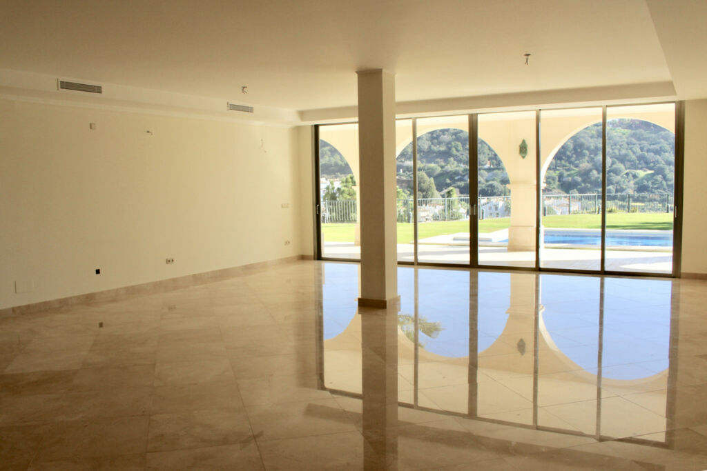 Detached Villa Los Arqueros Málaga - image 62