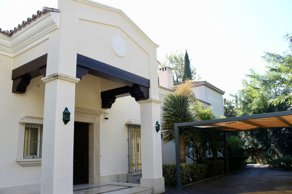 Detached Villa Los Arqueros Málaga - image 67