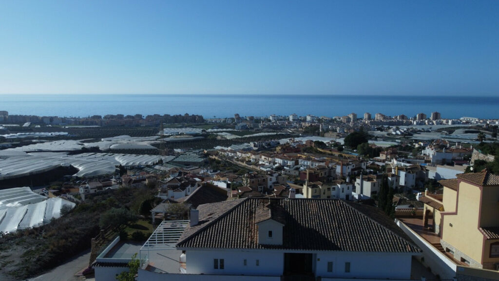 Detached Villa Torrox Málaga - image 7