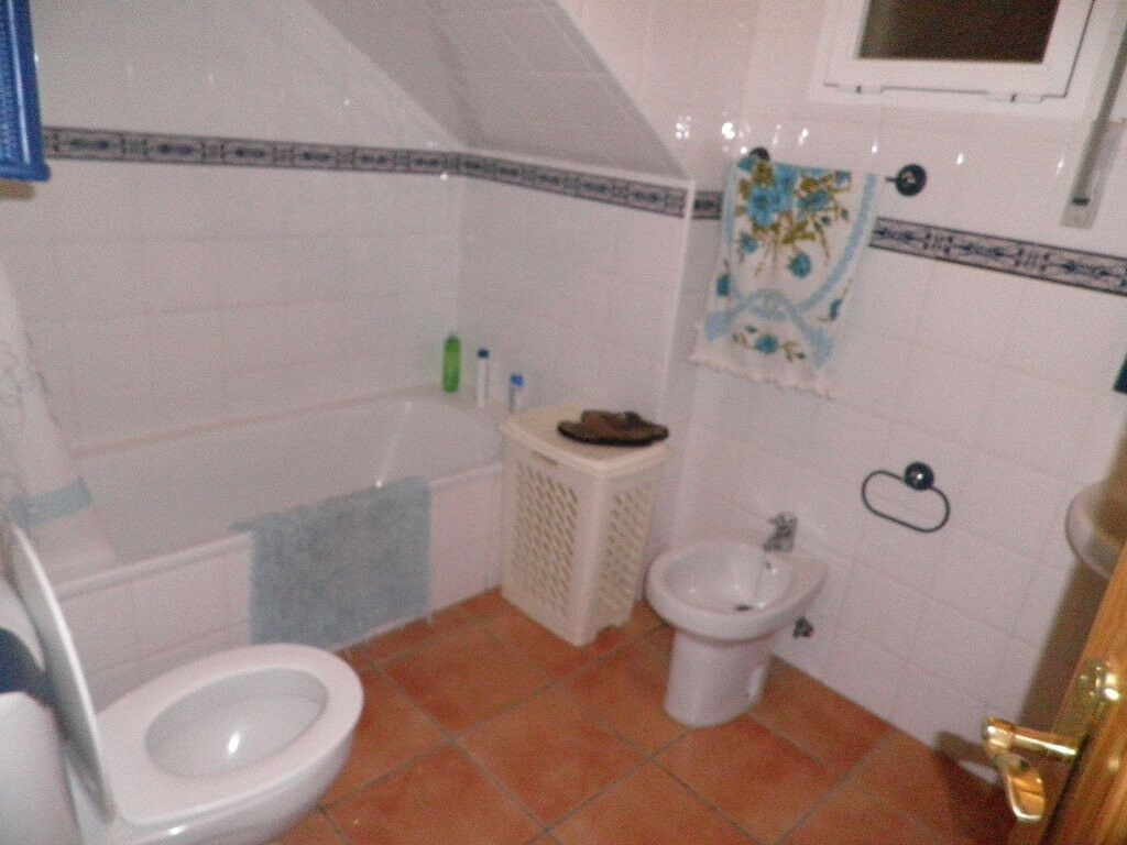 Detached Villa Estepona Málaga - image 7