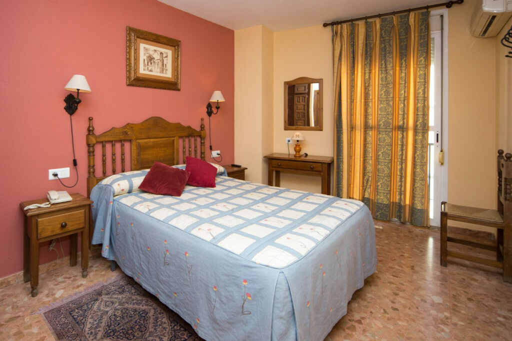 Hotel Ronda Málaga - image 7