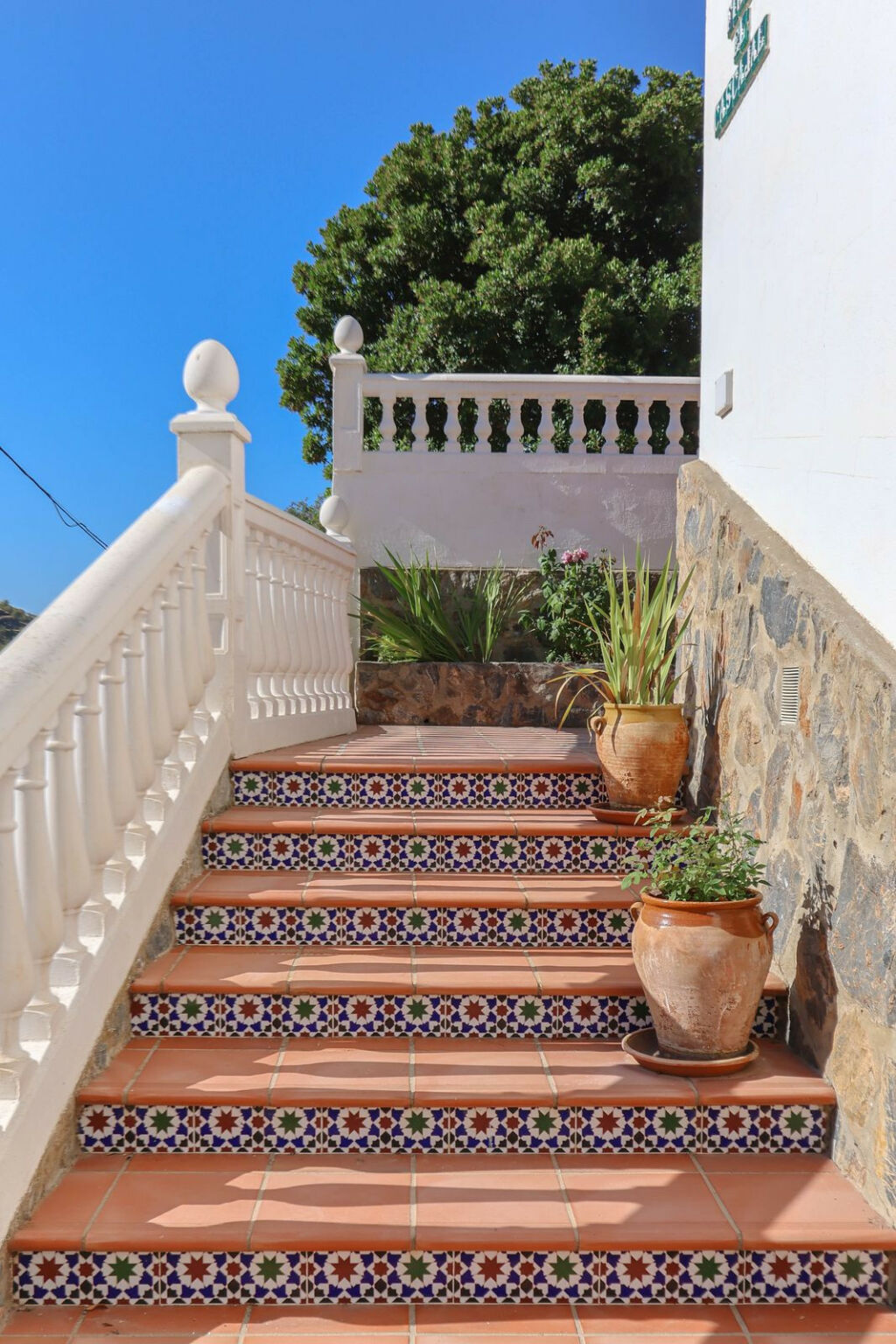 Detached Villa Alozaina Málaga - image 7