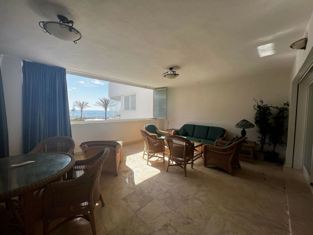 Middle Floor Apartment Puerto Banús Málaga - image 7