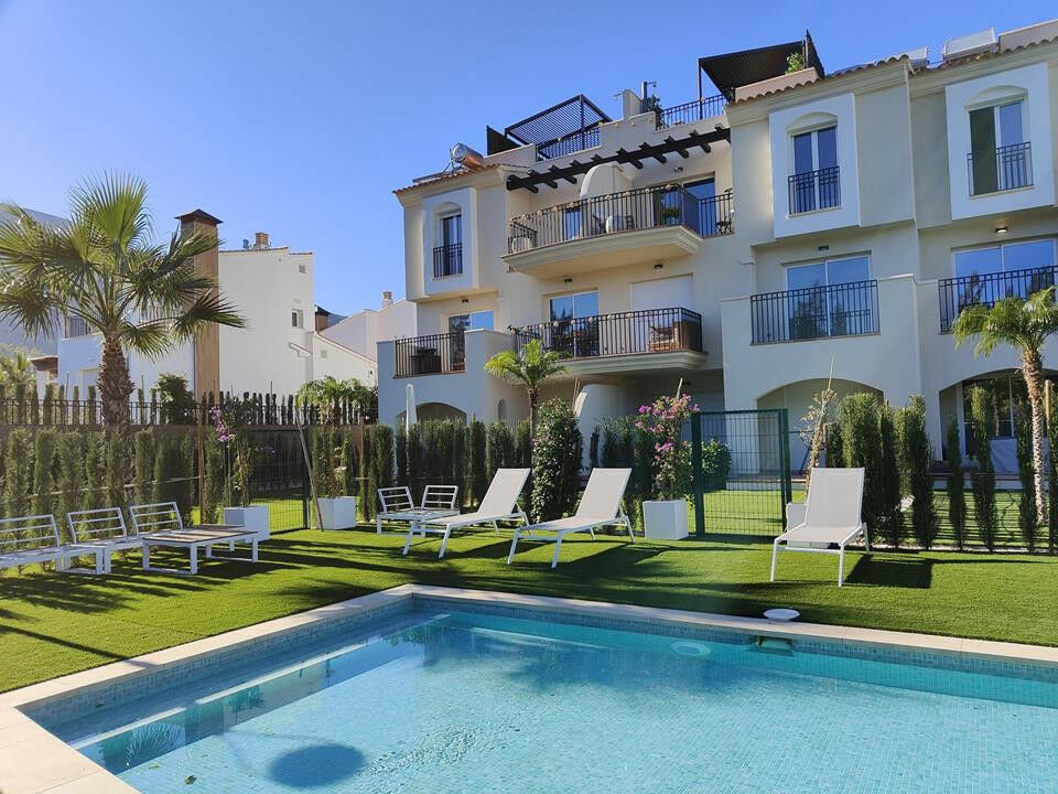 Middle Floor Apartment Denia Alicante - image 7