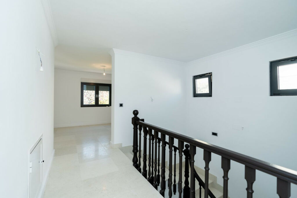 Detached Villa Benalmadena Málaga - image 7