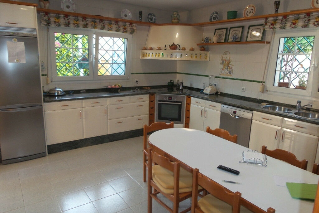 Detached Villa Alhaurín de la Torre Málaga - image 7