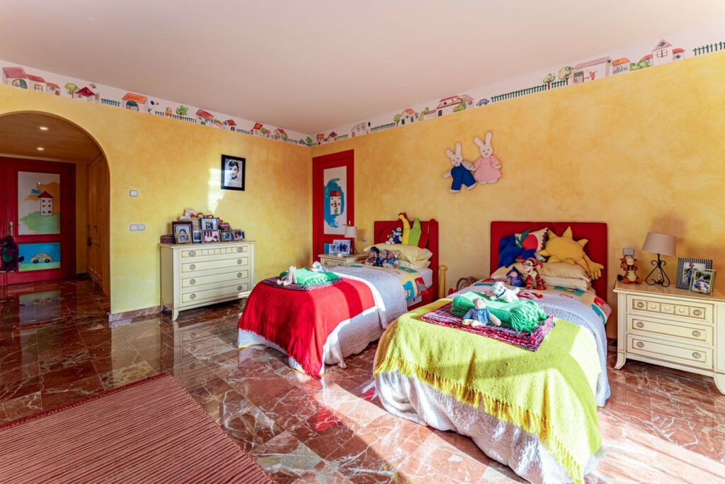Detached Villa Benahavís Málaga - image 75