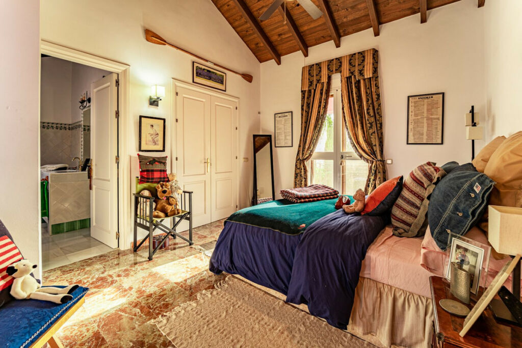 Detached Villa Benahavís Málaga - image 76
