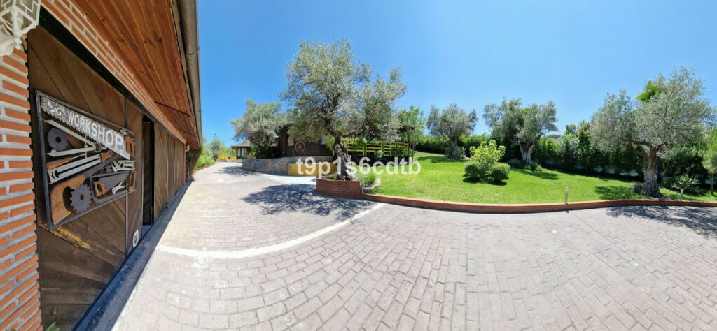 Detached Villa Monda Málaga - image 77