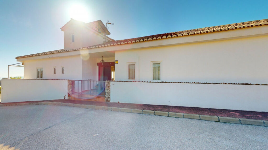 Detached Villa Torrox Málaga - image 8