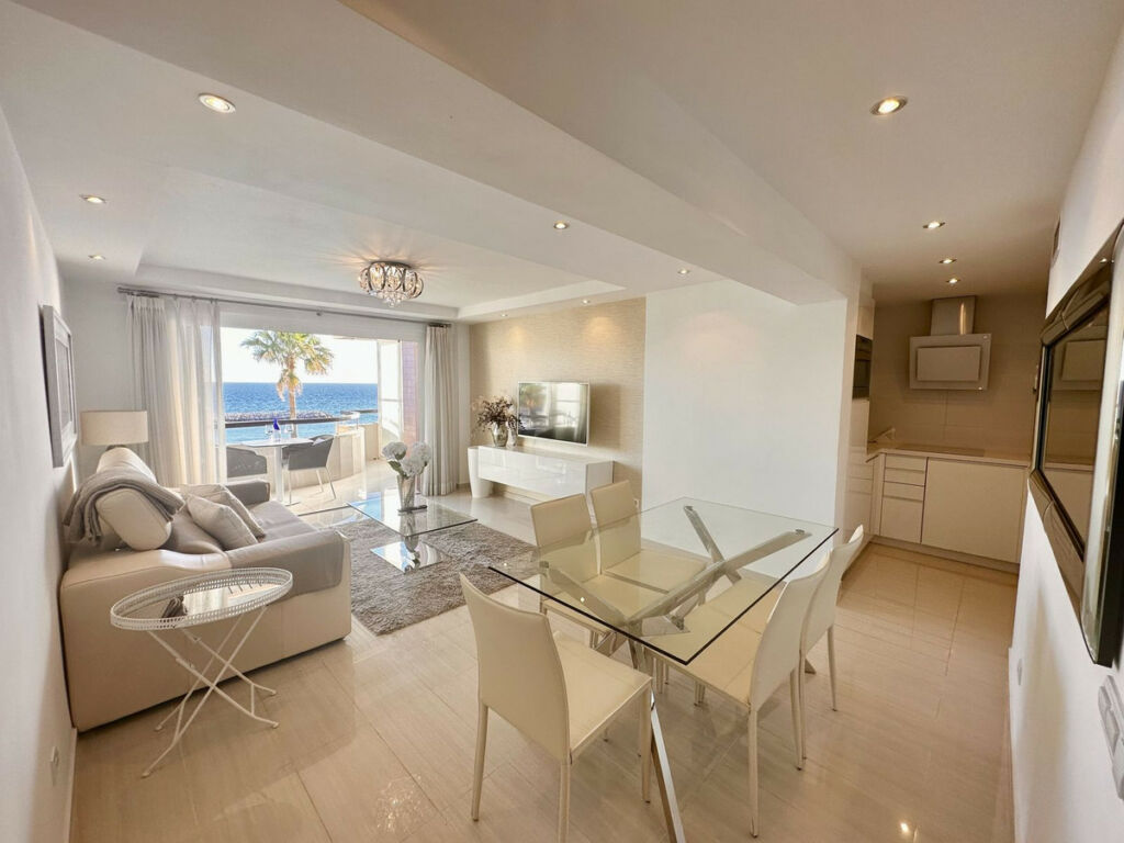 Middle Floor Apartment Marbella Málaga - image 8