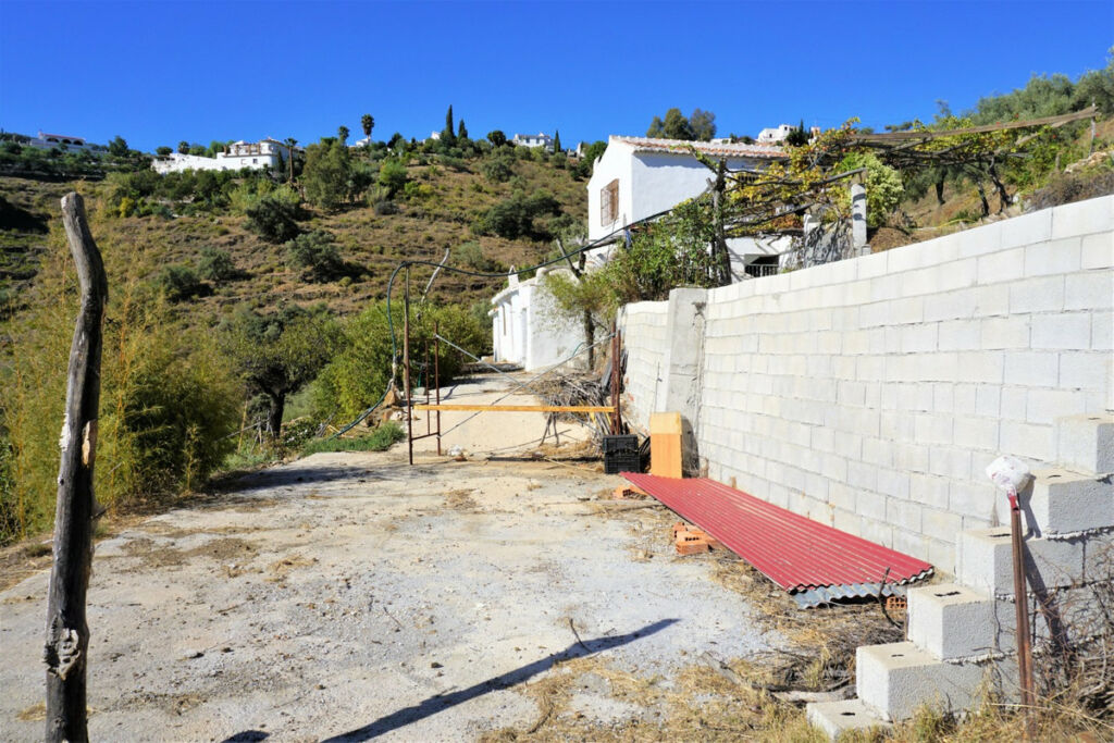 Semi-Detached House Cómpeta Málaga - image 8