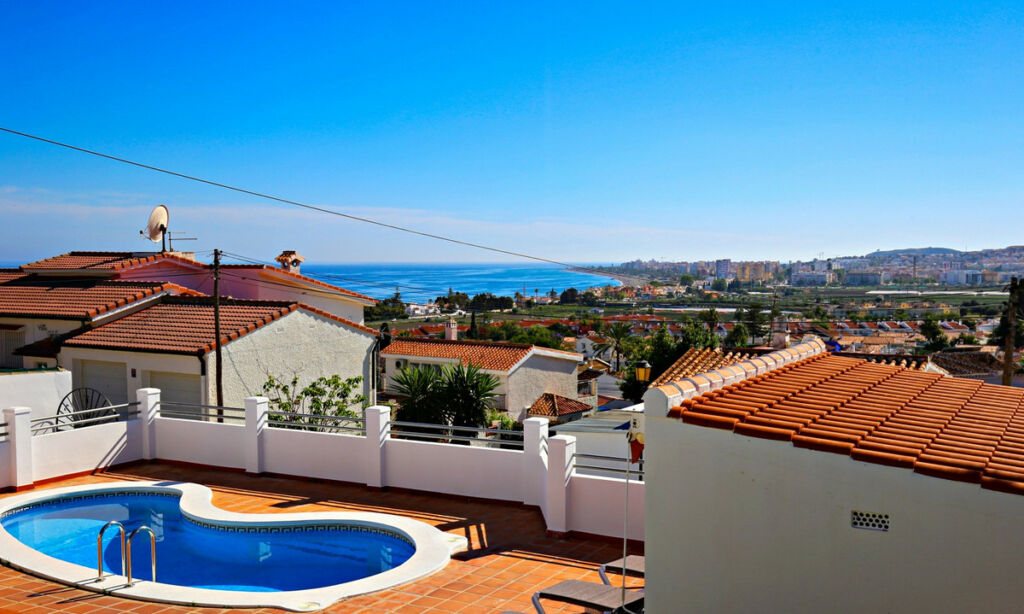 Detached Villa Caleta de Vélez Málaga - image 8