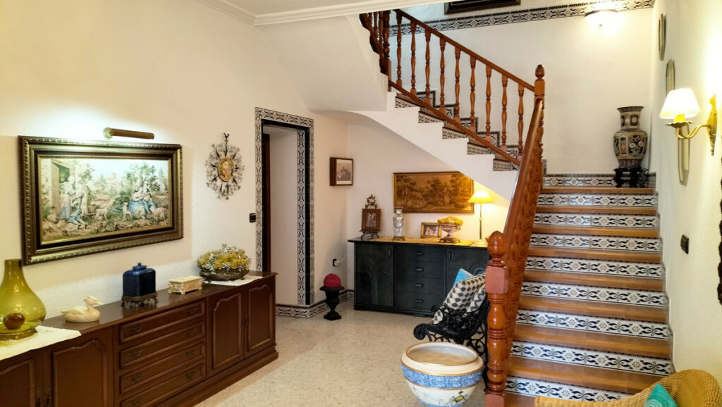 Detached Villa Sax Alicante - image 9