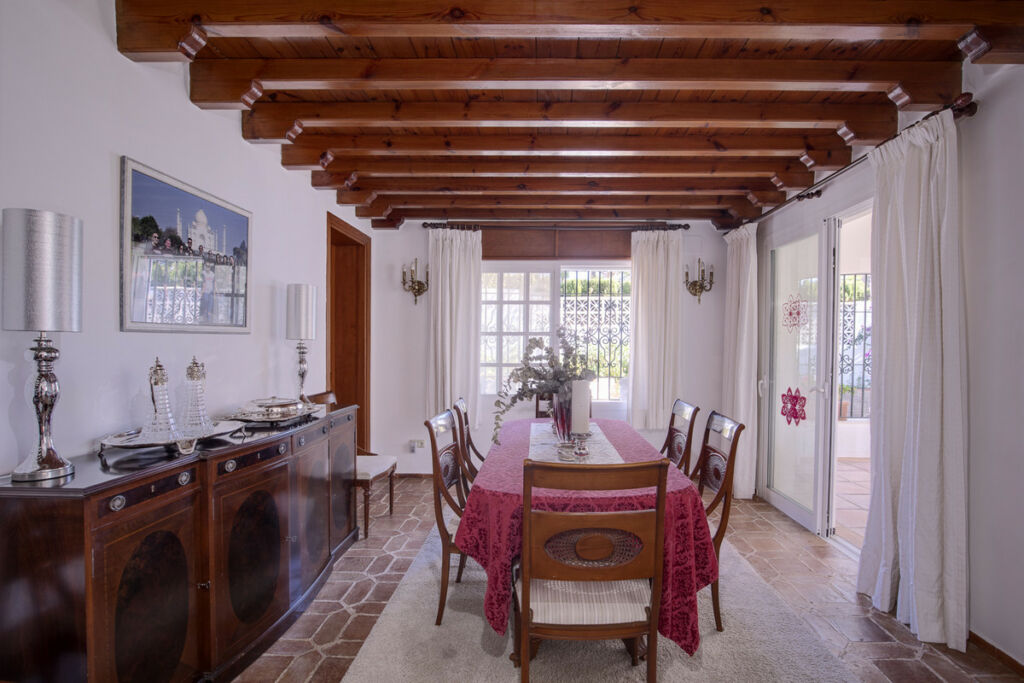 Detached Villa Guadalmina Alta Málaga - image 12