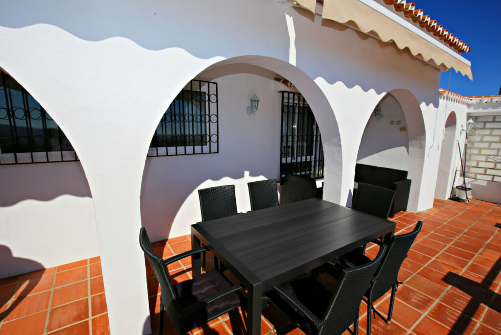 Detached Villa Caleta de Vélez Málaga - image 9