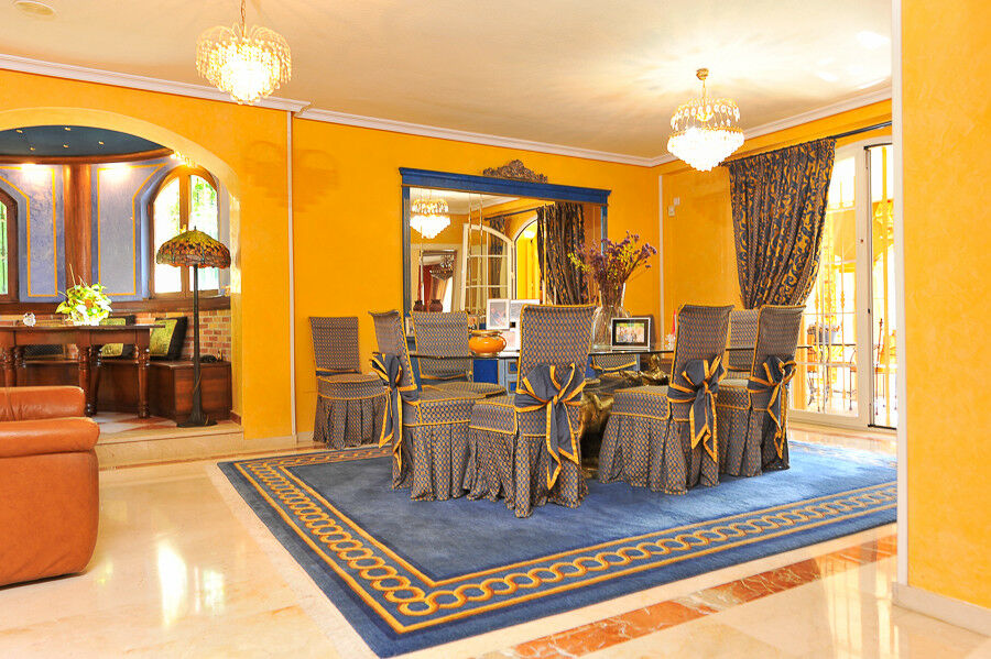 Detached Villa Benalmadena Málaga - image 9