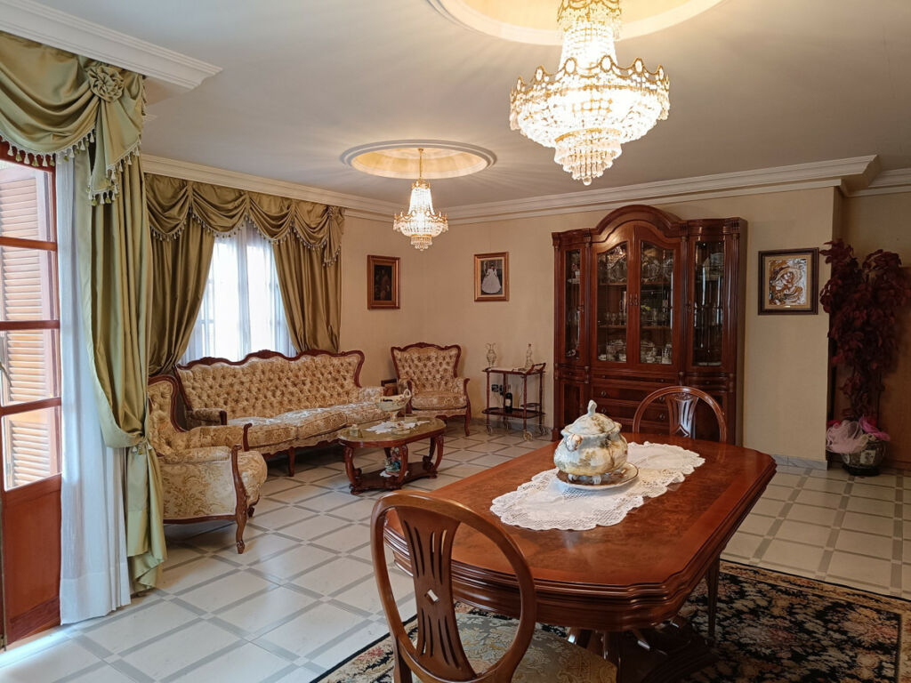 Detached Villa Almoradi Alicante - image 9