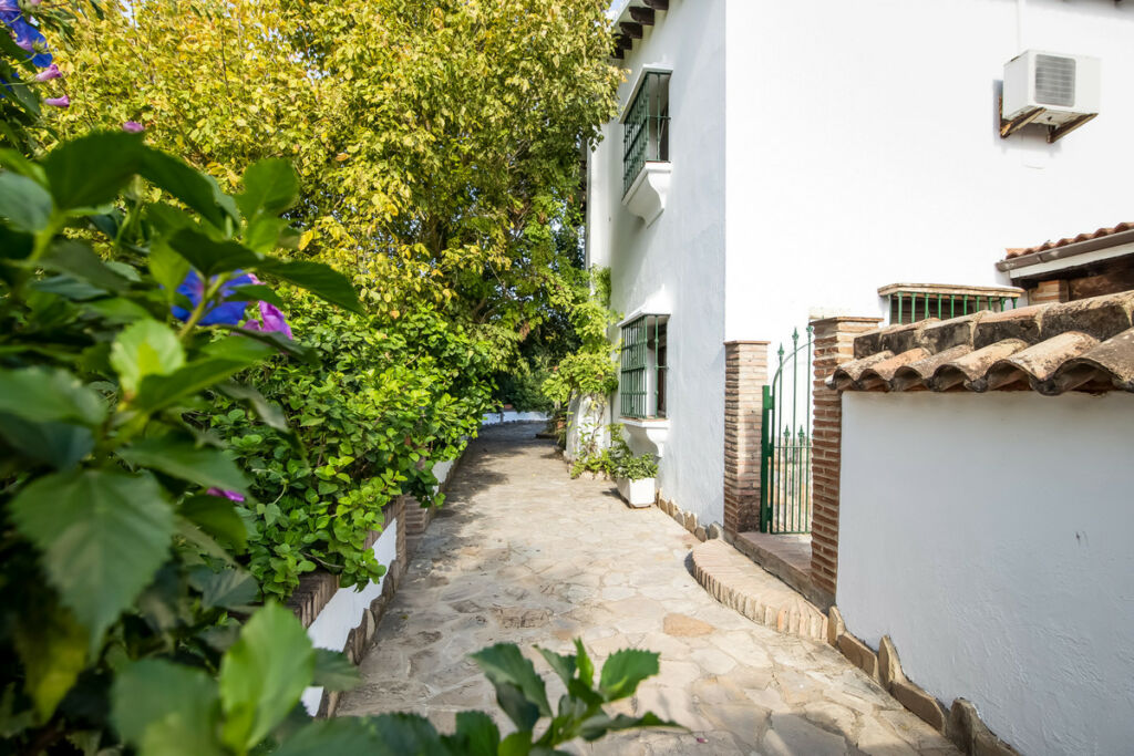 Detached Villa Jimena de la Frontera Cádiz - image 22