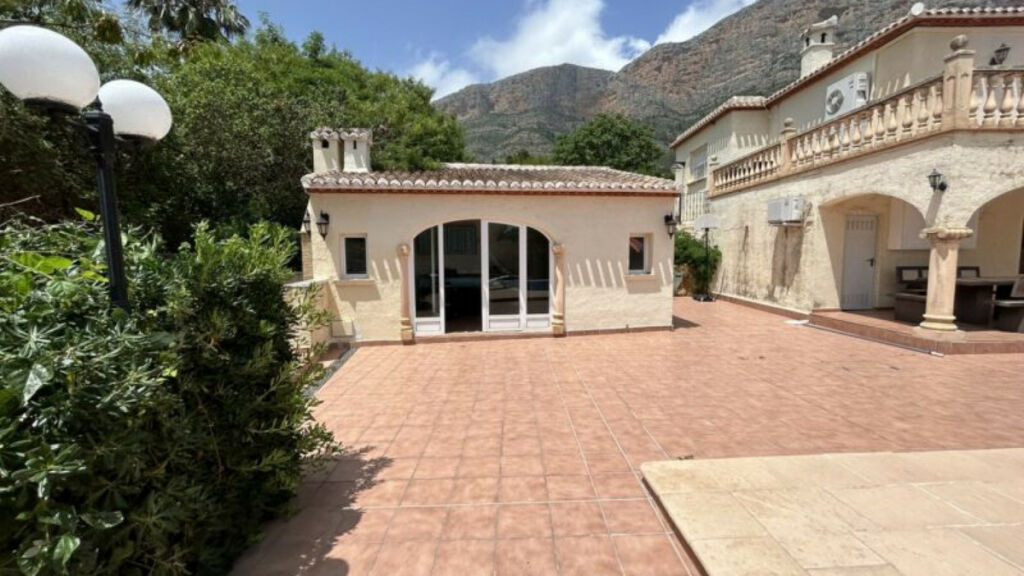 Detached Villa Javea Alicante - image 9