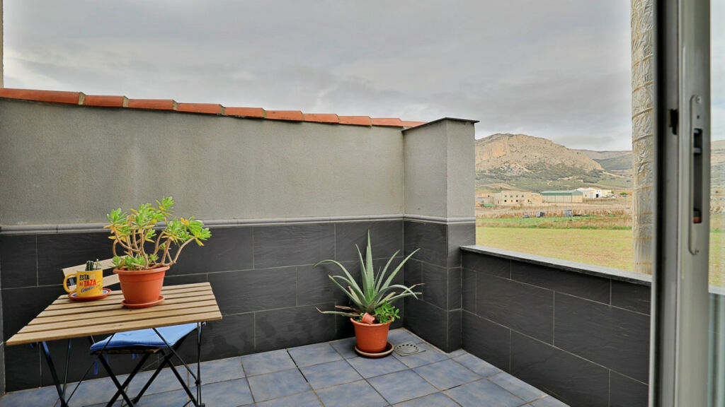Semi-Detached House Alfarnate Málaga - image 9