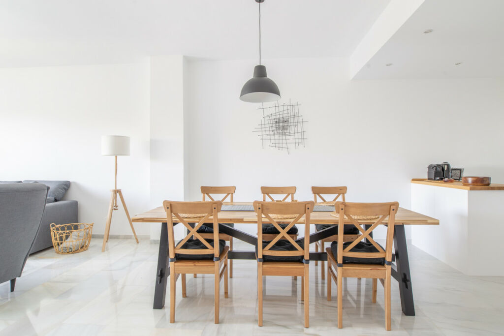 Middle Floor Apartment Cabopino Málaga - image 9