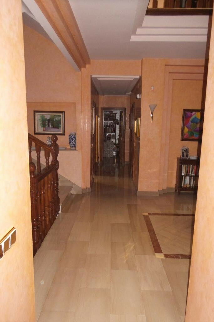 Detached Villa Alhaurín de la Torre Málaga - image 9