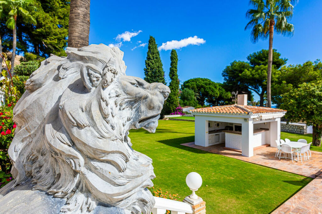 Detached Villa Benalmadena Málaga - image 96