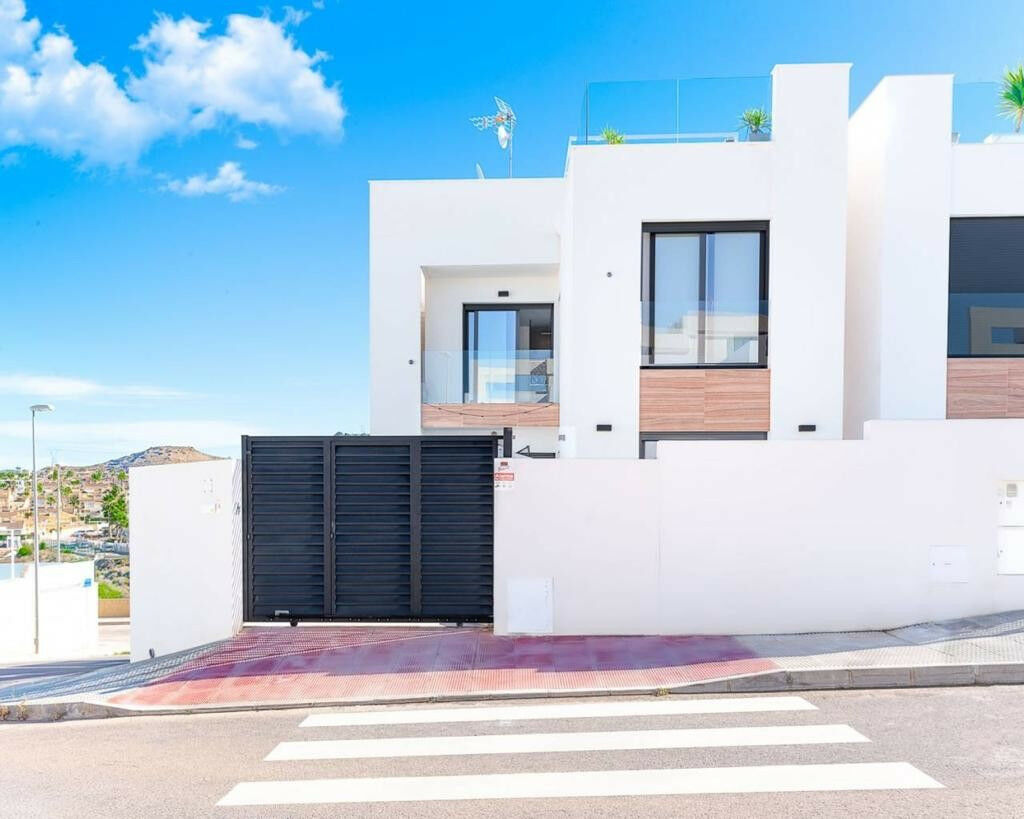 Detached Villa Benijofar Alicante