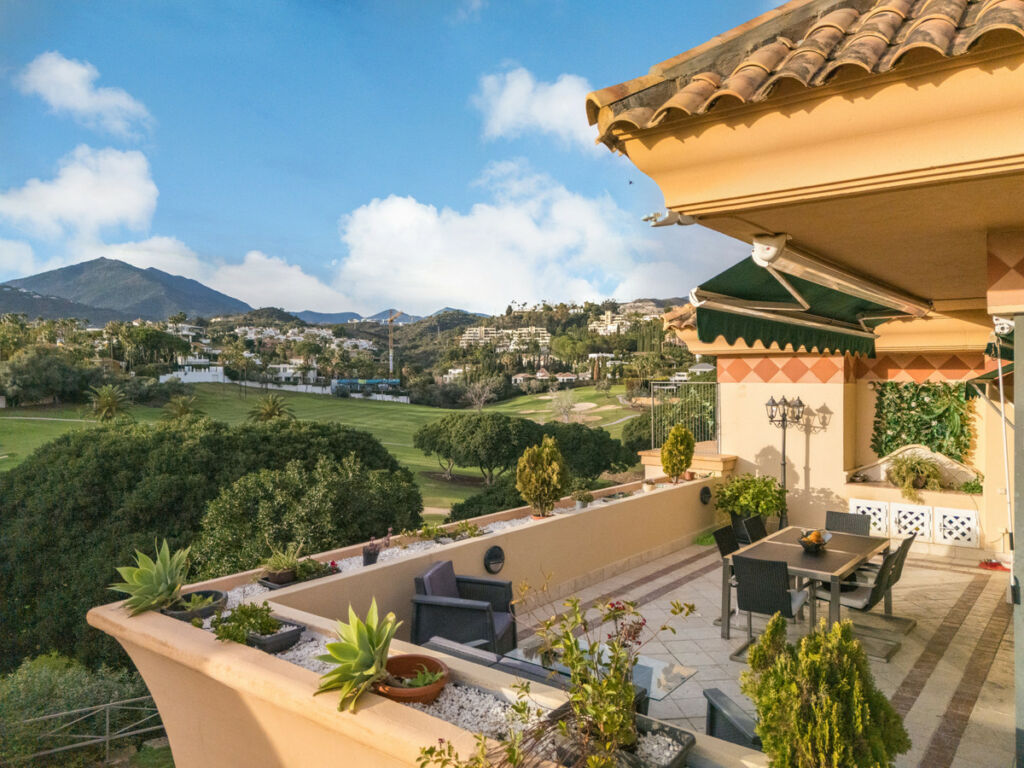 Penthouse Nueva Andalucía Málaga