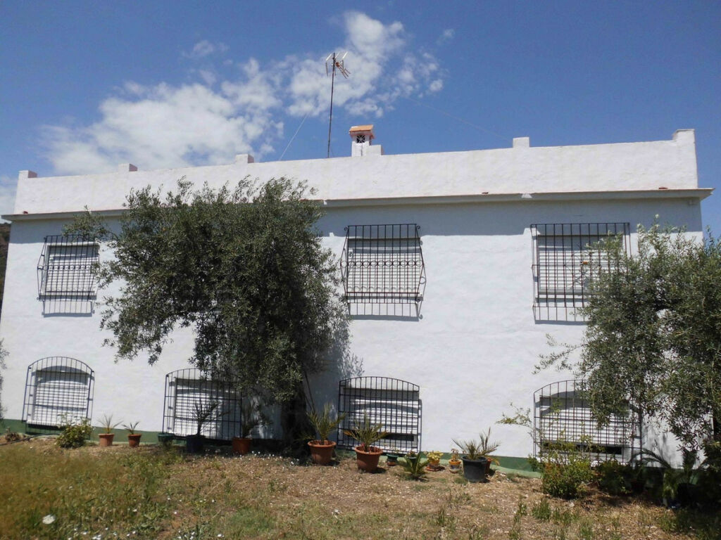 Detached Villa Tolox Málaga