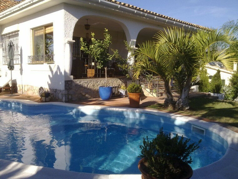 Detached Villa Nueva Andalucía Málaga